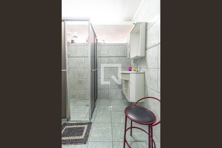 Casa à venda com 140m², 3 quartos e 2 vagasBanheiro