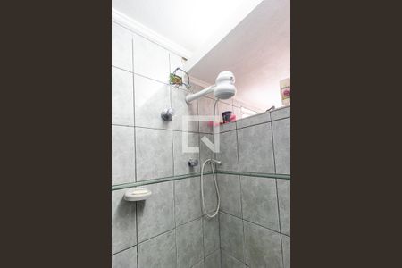 Casa à venda com 140m², 3 quartos e 2 vagasBanheiro