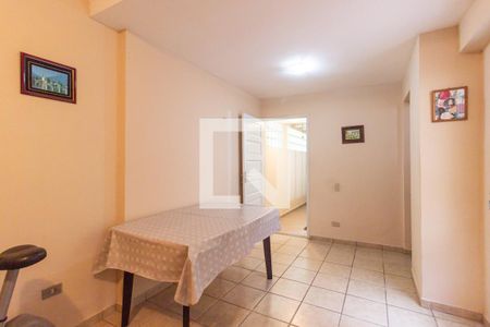 Casa à venda com 140m², 3 quartos e 2 vagasSala 2