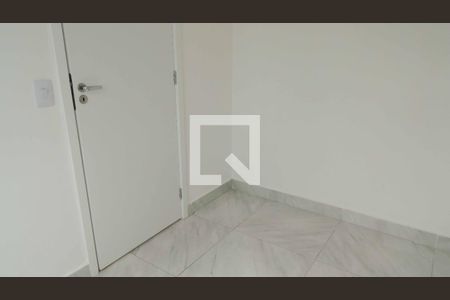 Sala de apartamento para alugar com 1 quarto, 38m² em Presidente Altino, Osasco