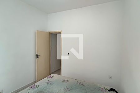 quarto 1 de apartamento para alugar com 2 quartos, 55m² em Pechincha, Rio de Janeiro