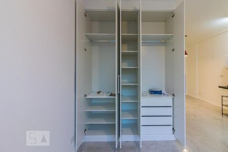 Quarto de kitnet/studio para alugar com 1 quarto, 40m² em Bela Vista, São Paulo