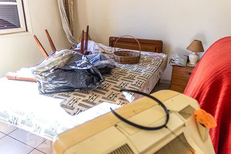 Casa à venda com 168m², 3 quartos e 2 vagas Casa à venda com 168m², 3 quartos e 2 vagasSuíte