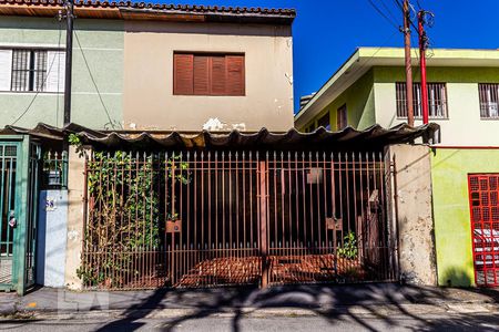 Casa à venda com 168m², 3 quartos e 2 vagas Casa à venda com 168m², 3 quartos e 2 vagasFachada Externa