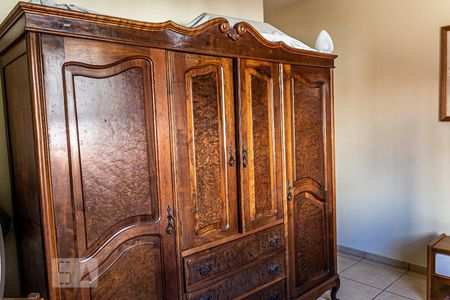 Casa à venda com 168m², 3 quartos e 2 vagas Casa à venda com 168m², 3 quartos e 2 vagasQuarto 3