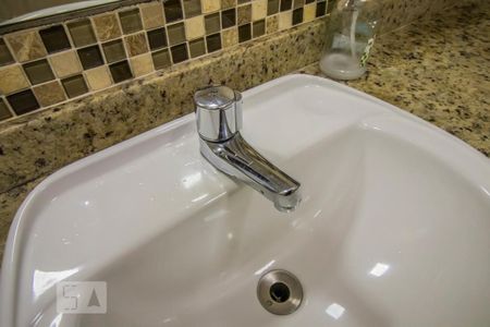 Apartamento à venda com 64m², 2 quartos e 1 vagaBanheiro