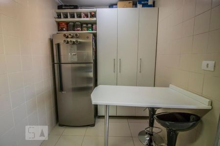 Apartamento à venda com 64m², 2 quartos e 1 vagaCozinha