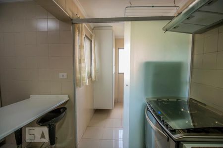 Apartamento à venda com 64m², 2 quartos e 1 vagaCozinha