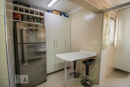 Apartamento à venda com 64m², 2 quartos e 1 vagaCozinha