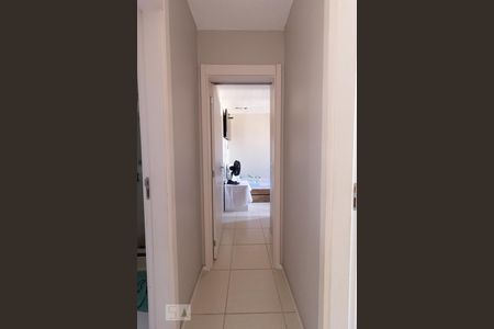 Corredor de apartamento para alugar com 2 quartos, 52m² em Cachambi, Rio de Janeiro