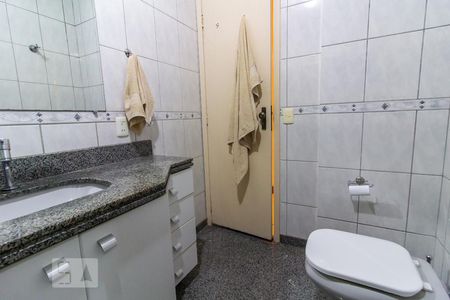 Apartamento à venda com 220m², 3 quartos e 1 vagaBanheiro Social 1