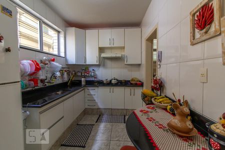 Apartamento à venda com 220m², 3 quartos e 1 vagaCozinha