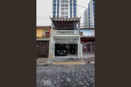 Casa à venda com 90m², 2 quartos e 1 vagaFachada