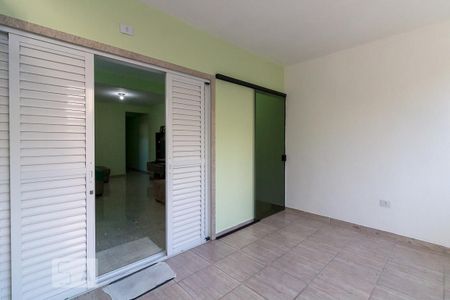 Casa à venda com 230m², 2 quartos e 1 vagaVaranda