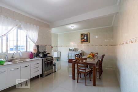 Casa à venda com 230m², 2 quartos e 1 vagaCozinha