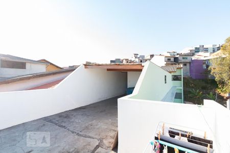 Casa à venda com 230m², 2 quartos e 1 vagaÁrea de serviço externa