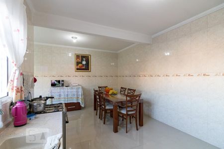 Casa à venda com 230m², 2 quartos e 1 vagaCozinha
