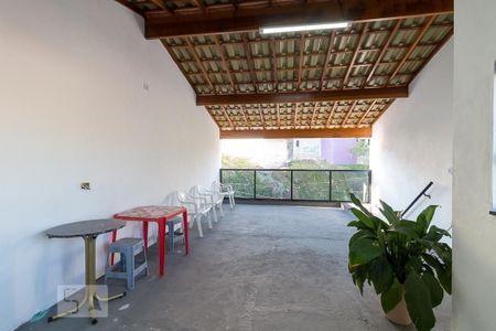 Casa à venda com 230m², 2 quartos e 1 vagaTerraço