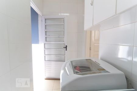 Casa à venda com 120m², 2 quartos e 1 vaga Casa à venda com 120m², 2 quartos e 1 vagaÁrea de Serviço