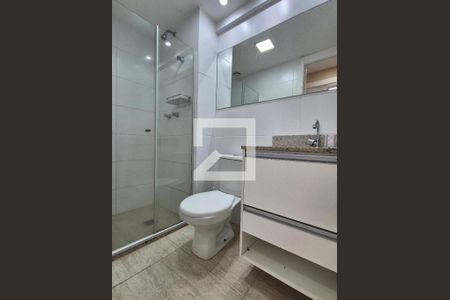Apartamento à venda com 70m², 2 quartos e 1 vaga Apartamento à venda com 70m², 2 quartos e 1 vagaBanheiro social