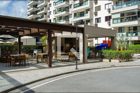 Apartamento à venda com 70m², 2 quartos e 1 vaga Apartamento à venda com 70m², 2 quartos e 1 vagaÁrea comum