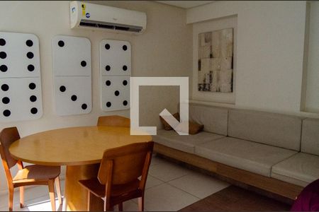 Apartamento à venda com 70m², 2 quartos e 1 vaga Apartamento à venda com 70m², 2 quartos e 1 vagaÁrea comum