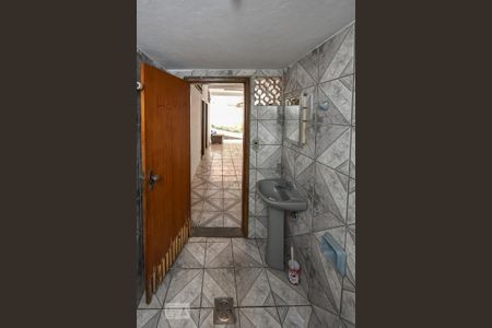 Casa à venda com 300m², 9 quartos e 4 vagasSegundo Pavimento Banheiro 1