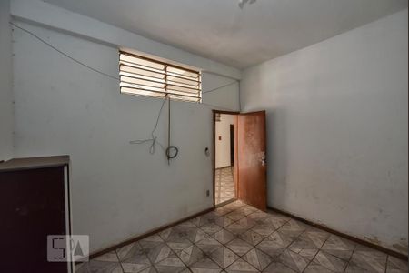 Casa à venda com 300m², 9 quartos e 4 vagasSegundo Pavimento Quarto 1