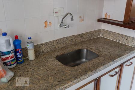 Apartamento à venda com 55m², 3 quartos e 1 vaga Apartamento à venda com 55m², 3 quartos e 1 vagaCozinha