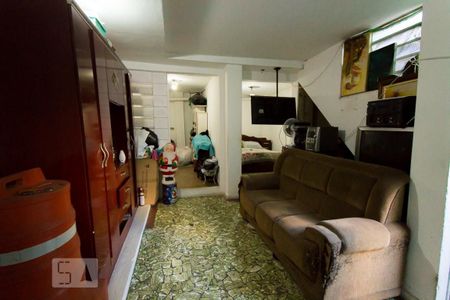 Casa à venda com 250m², 3 quartos e 2 vagasEdícula 