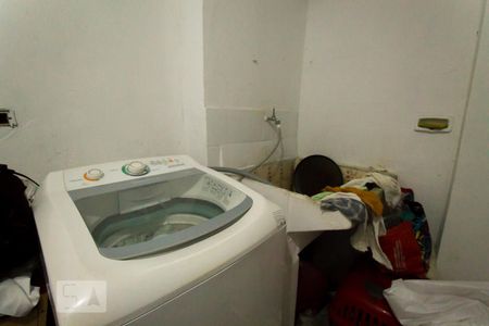 Casa à venda com 250m², 3 quartos e 2 vagasEdícula -Lavanderia