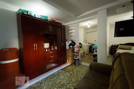 Casa à venda com 250m², 3 quartos e 2 vagasEdícula 