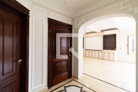 Apartamento para alugar com 336m², 4 quartos e 5 vagas Apartamento para alugar com 336m², 4 quartos e 5 vagassaleta