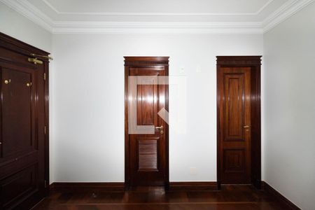 Apartamento para alugar com 336m², 4 quartos e 5 vagas Apartamento para alugar com 336m², 4 quartos e 5 vagasQuarto 1