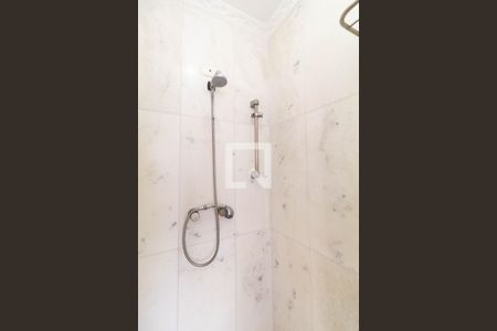 Apartamento para alugar com 336m², 4 quartos e 5 vagas Apartamento para alugar com 336m², 4 quartos e 5 vagasBanheiro