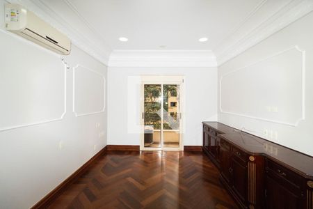 Apartamento para alugar com 336m², 4 quartos e 5 vagas Apartamento para alugar com 336m², 4 quartos e 5 vagasQuarto 3