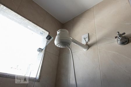 Apartamento à venda com 220m², 4 quartos e 1 vaga Apartamento à venda com 220m², 4 quartos e 1 vagaBanheiro da Suíte