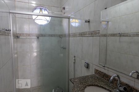 Apartamento à venda com 220m², 4 quartos e 1 vaga Apartamento à venda com 220m², 4 quartos e 1 vagaBanheiro Corredor