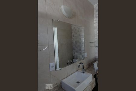 Apartamento à venda com 220m², 4 quartos e 1 vaga Apartamento à venda com 220m², 4 quartos e 1 vagaBanheiro da Suíte