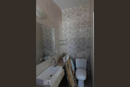 Apartamento à venda com 220m², 4 quartos e 1 vaga Apartamento à venda com 220m², 4 quartos e 1 vagaBanheiro da Suíte