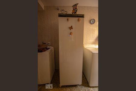 Casa à venda com 333m², 4 quartos e 5 vagasÁrea de Serviço