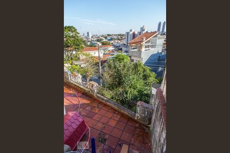 Casa à venda com 327m², 5 quartos e 1 vaga Casa à venda com 327m², 5 quartos e 1 vagaQuintal dos Fundos