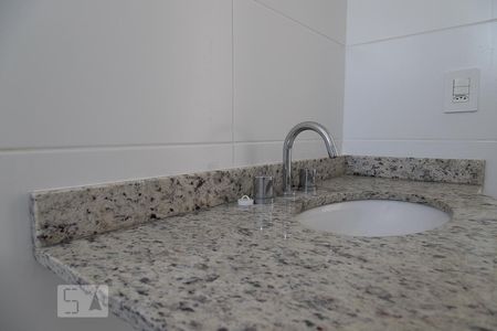 Apartamento à venda com 180m², 3 quartos e 3 vagasBanheiro da Suíte 2