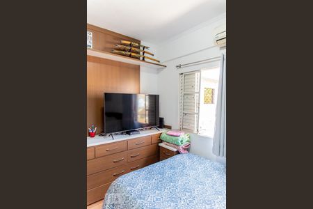 Casa à venda com 500m², 5 quartos e 11 vagasSuíte 2