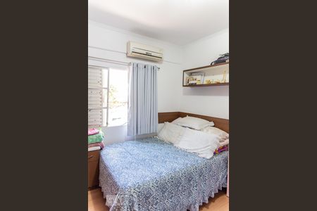 Casa à venda com 500m², 5 quartos e 11 vagasSuíte 2