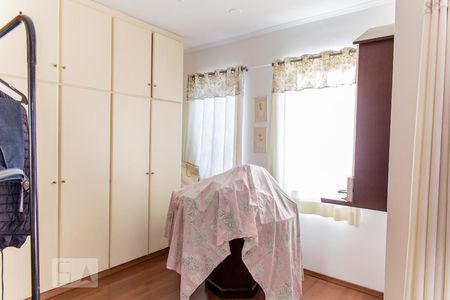 Casa à venda com 500m², 5 quartos e 11 vagasSuíte 1