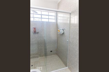 Casa à venda com 500m², 5 quartos e 11 vagasBanheiro da Suíte 2