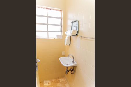 Casa à venda com 500m², 5 quartos e 11 vagasBanheiro da Área Gourmet