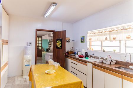 Casa à venda com 500m², 5 quartos e 11 vagasCozinha