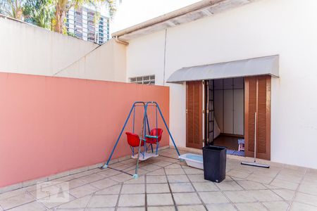 Casa à venda com 500m², 5 quartos e 11 vagasVaranda da Suíte 4